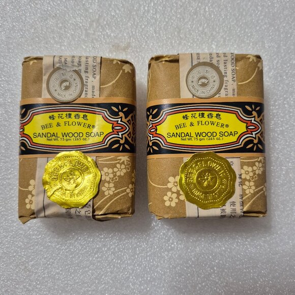 Bee & Flower Brand Sandalwood Soap Box Of 2 Bars 2.65 oz Each NEW - Picture 1 of 3